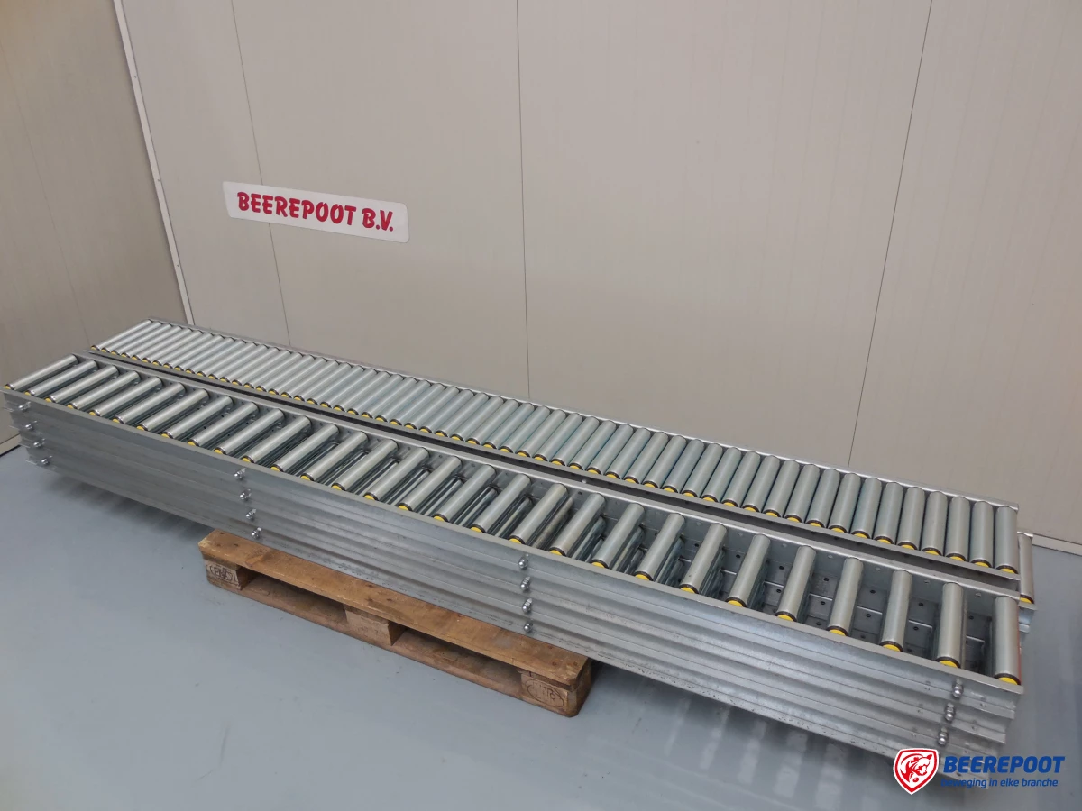 Rollenbaan nieuw 250mm breed (SP657)